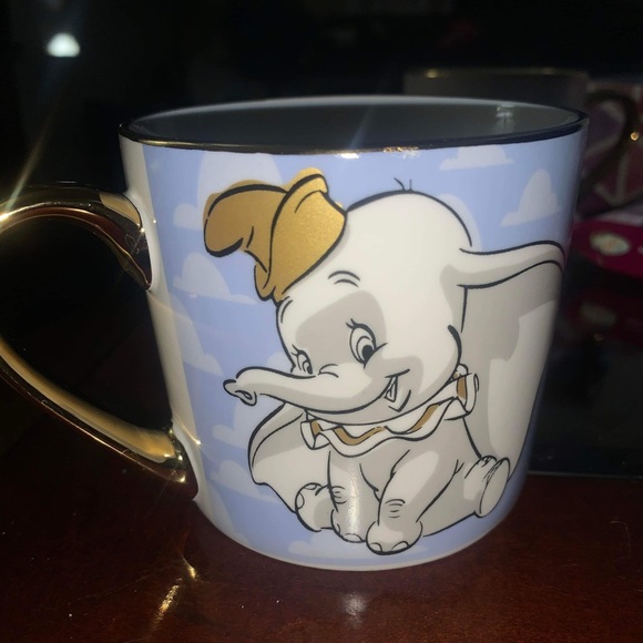 UNOPENED Gold Handle + Trim Mug - Disney Animals- Marie - Dumbo - 101 Dalmatians - Picture 14 of 15